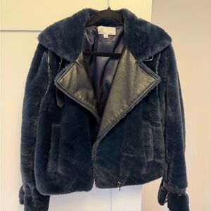 Luxurious Faux Fur Jacket in Deep Blue